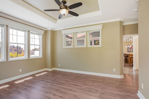 Chandelier, Empty room, Interior, Pendant Lights, Wood Texture Flooring
