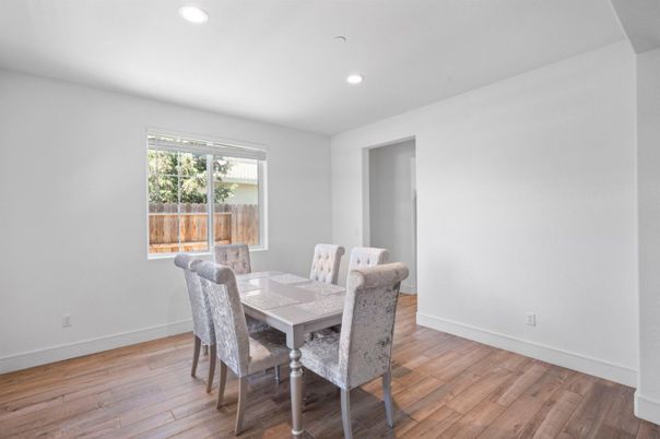 Dining room, Interior, Recessed Lighting, Wood Texture Flooring