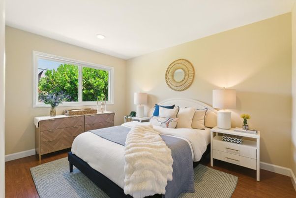 Bedroom, Interior, Recessed Lighting, Wood Texture Flooring