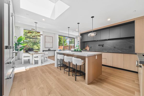 Dining room, Interior, Kitchen, Pendant Lights, Recessed Lighting, Wood Texture Flooring