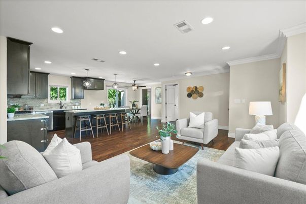 Dining room, Interior, Kitchen, Living room, Pendant Lights, Recessed Lighting, Wood Texture Flooring