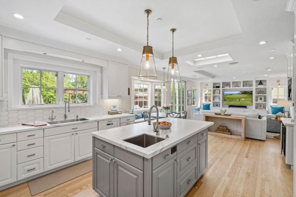 Interior, Kitchen, Living room, Pendant Lights, Recessed Lighting, Wood Texture Flooring
