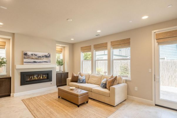 Fireplace, Interior, Living room, Recessed Lighting