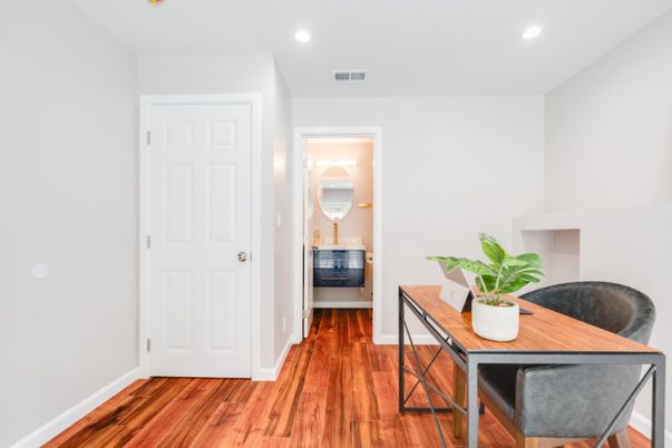 Home Office, Interior, Recessed Lighting, Wood Texture Flooring