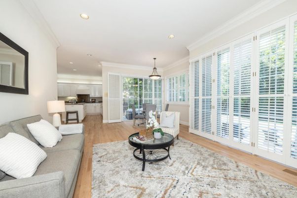 Interior, Kitchen, Living room, Pendant Lights, Recessed Lighting, Wood Texture Flooring