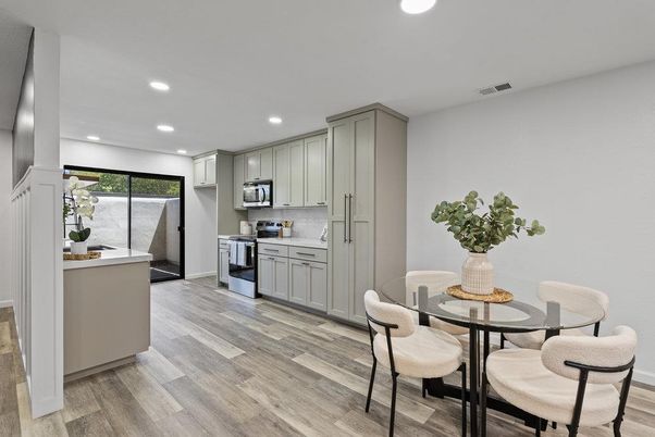Dining room, Interior, Kitchen, Recessed Lighting, Stainless Steel Appliances, Wood Texture Flooring