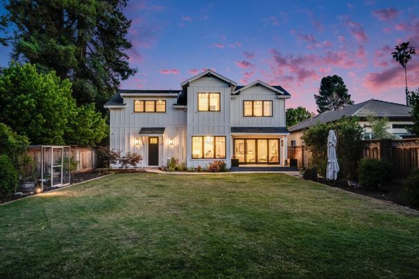 Backyard, Exterior, Facade, Farmhouse