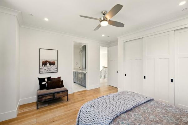 Bathroom, Interior, Recessed Lighting, Wood Texture Flooring