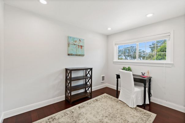 Home Office, Interior, Recessed Lighting, Wood Texture Flooring