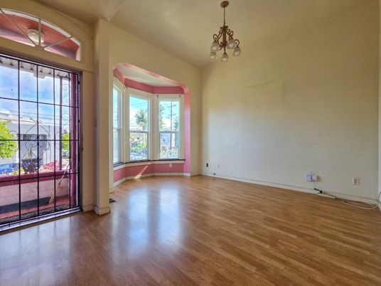 Chandelier, Empty room, Interior, Pendant Lights, Wood Texture Flooring