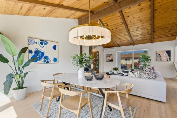 Dining room, Interior, Living room, Pendant Lights, Wooden Beams, Wooden Ceilings, Wood Texture Flooring
