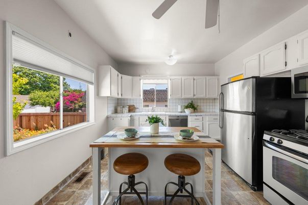 Interior, Kitchen, Stainless Steel Appliances
