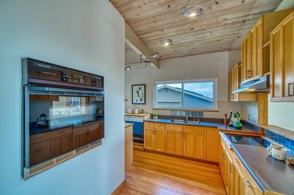 Interior, Kitchen, Recessed Lighting, Wooden Ceilings, Wood Texture Flooring