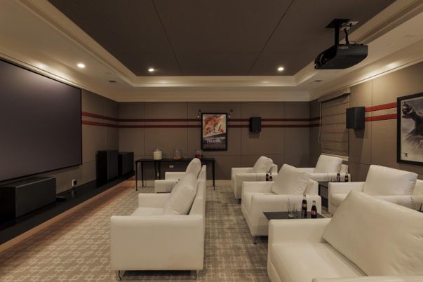 Interior, Projection Screen, Recessed Lighting, Theatre Room