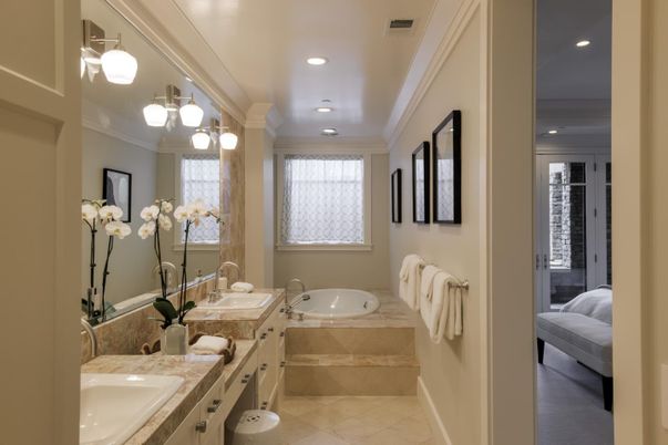 Bathroom, Dual Sink Vanities, Interior, Recessed Lighting
