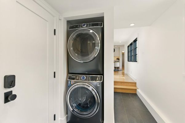 Interior, Recessed Lighting, Utility Closets, Washer