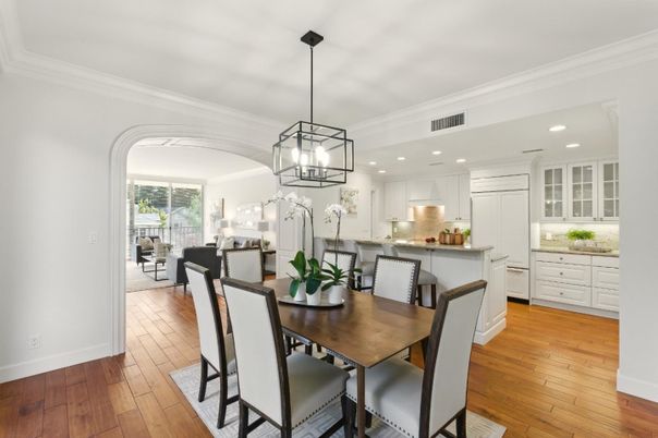 Dining room, Interior, Kitchen, Pendant Lights, Recessed Lighting, Stainless Steel Appliances, Wood Texture Flooring