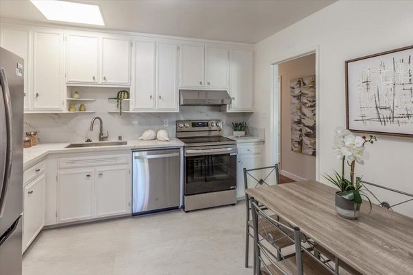 Interior, Kitchen, Stainless Steel Appliances