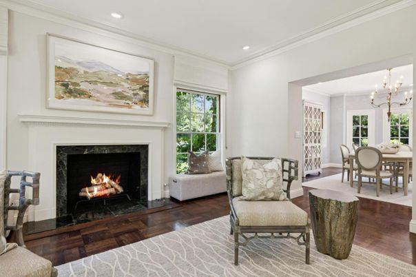 Chandelier, Dining room, Fireplace, Interior, Recessed Lighting, Wood Texture Flooring