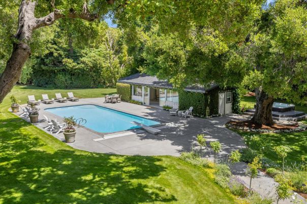 Backyard, Exterior, Pool