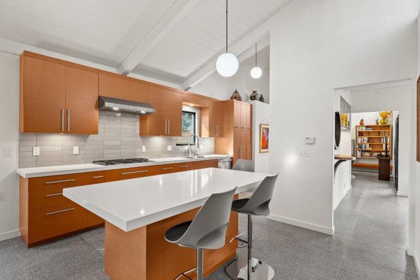Interior, Kitchen, Pendant Lights, Stainless Steel Appliances