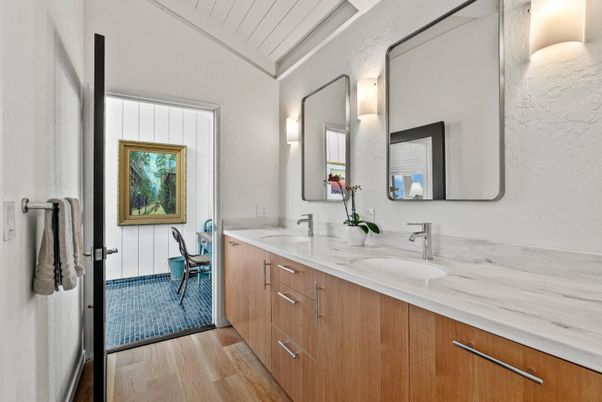 Bathroom, Dual Sink Vanities, Interior, Wood Texture Flooring