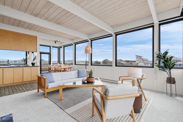 Dining room, Interior, Living room, Sun Room, Water