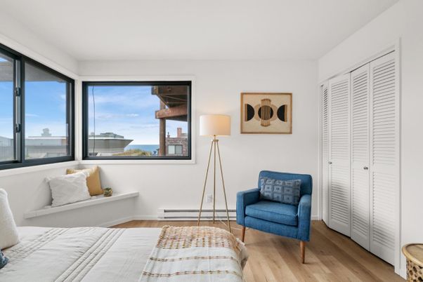 Bedroom, Interior, Water, Wood Texture Flooring