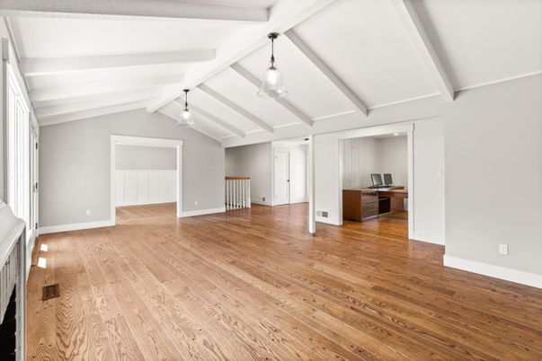 Empty room, Interior, Pendant Lights, Wood Texture Flooring
