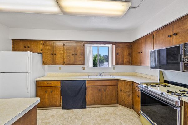 Interior, Kitchen