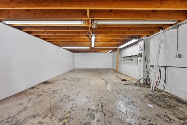 Interior, Wooden Beams