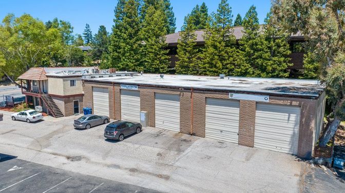 Detached Garage, Exterior