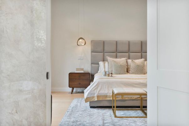 Bedroom, Interior, Pendant Lights
