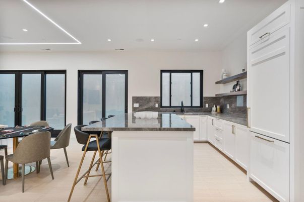 Dining room, Interior, Kitchen, Recessed Lighting