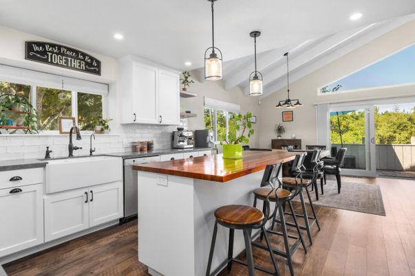 Interior, Kitchen, Pendant Lights, Recessed Lighting, Wood Texture Flooring