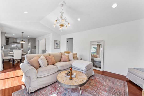 Chandelier, Dining room, Interior, Kitchen, Living room, Pendant Lights, Recessed Lighting, Stainless Steel Appliances, Wood Texture Flooring