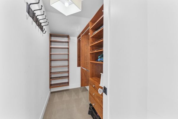 Interior, Walk-in Closets