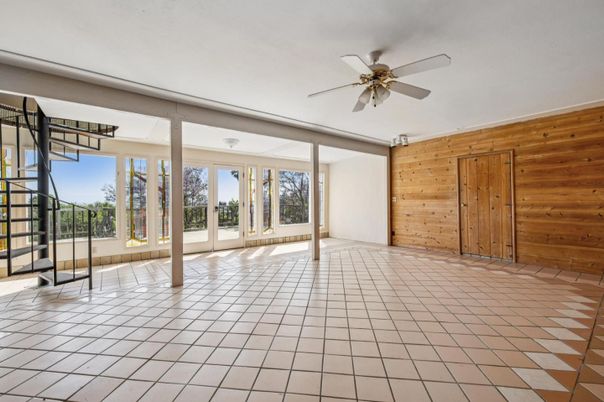 Empty room, Interior, Wooden Walls