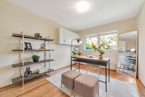Home Office, Interior, Wood Texture Flooring