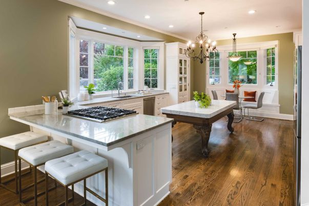 Chandelier, Dining room, Interior, Kitchen, Recessed Lighting, Wood Texture Flooring