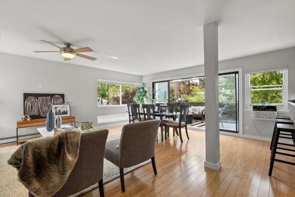 Dining room, Interior, Wood Texture Flooring