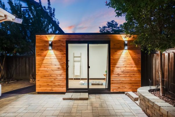 Exterior, Facade, None