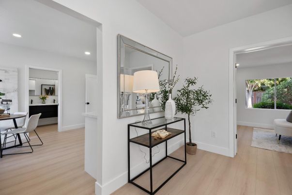 Interior, Recessed Lighting, Wood Texture Flooring