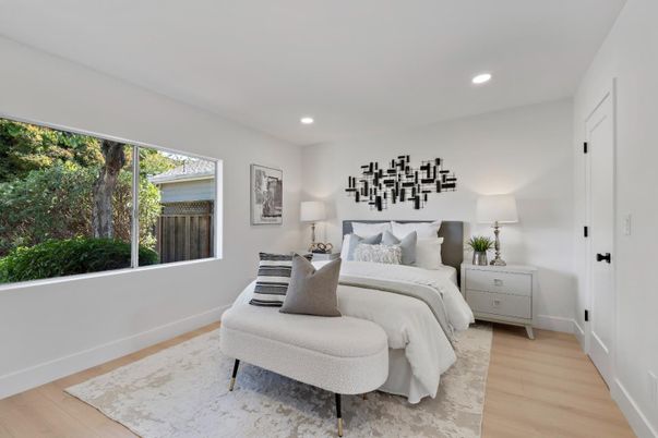 Bedroom, Interior, Recessed Lighting, Wood Texture Flooring