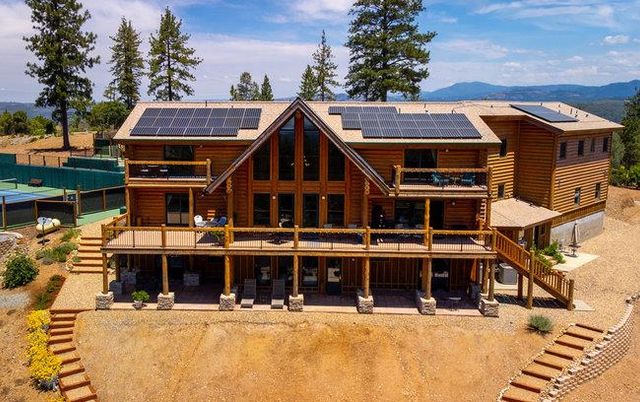 Exterior, Solar Panels