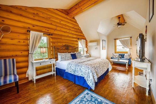 Bedroom, Interior, Wooden Beams, Wood Texture Flooring, Wooden Walls