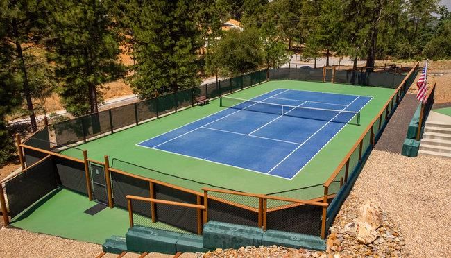 Exterior, Tennis Courts