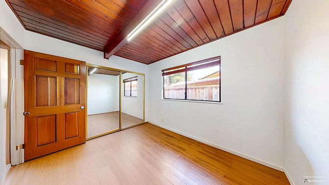 Empty room, Interior, Wooden Beams, Wooden Ceilings, Wood Texture Flooring