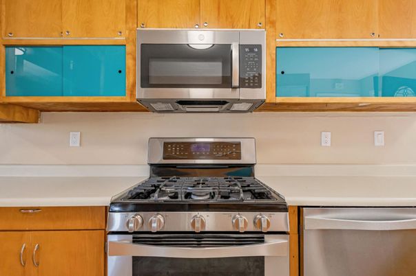 Interior, Kitchen, Stainless Steel Appliances