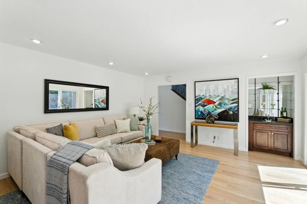Interior, Living room, Recessed Lighting, Wood Texture Flooring